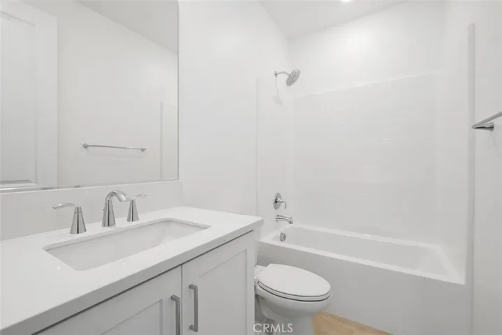 125 Seep, Irvine, California 92618
