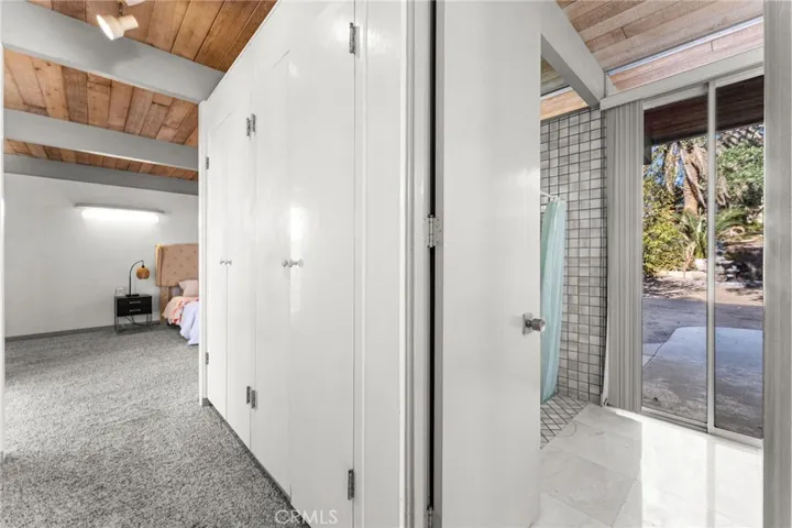 1595 Cherokee Road, Corona, California 92881