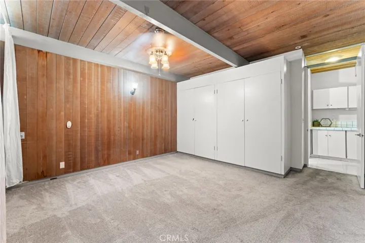 1595 Cherokee Road, Corona, California 92881