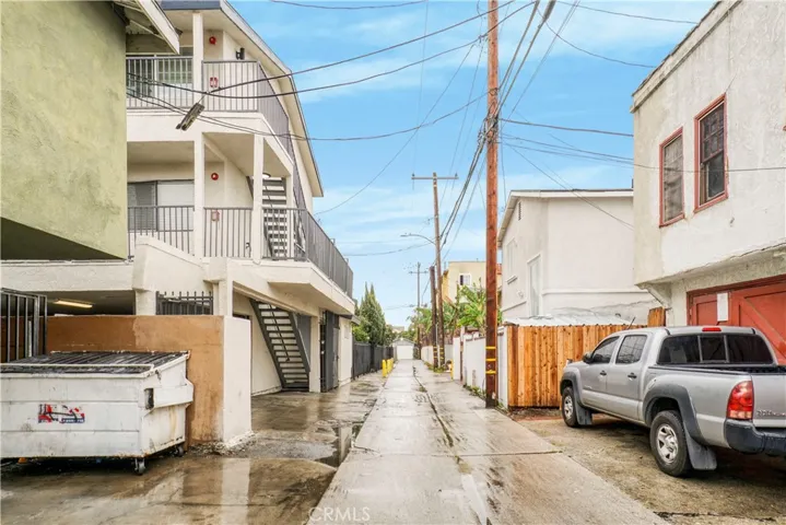 753 Cerritos Avenue, Long Beach, California 90813