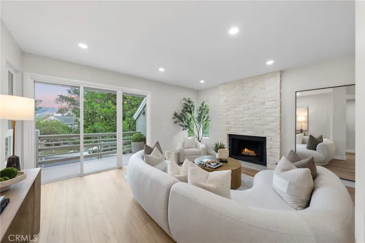 14 Highland, Irvine, California 92603