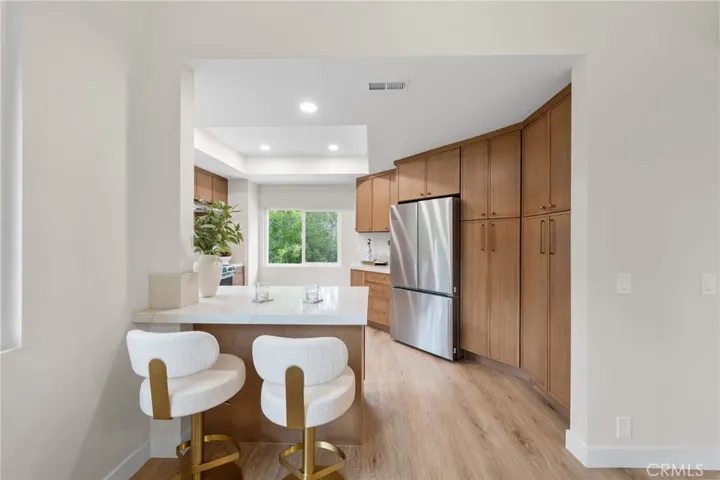 14 Highland, Irvine, California 92603