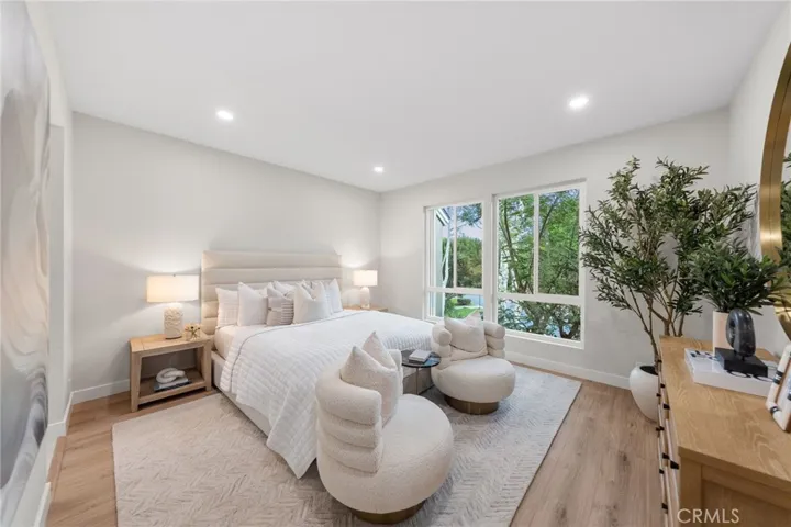 14 Highland, Irvine, California 92603