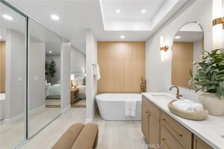 14 Highland, Irvine, California 92603
