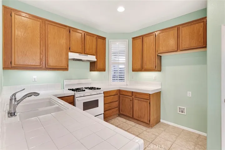 11611 Danielle, Adelanto, California 92301