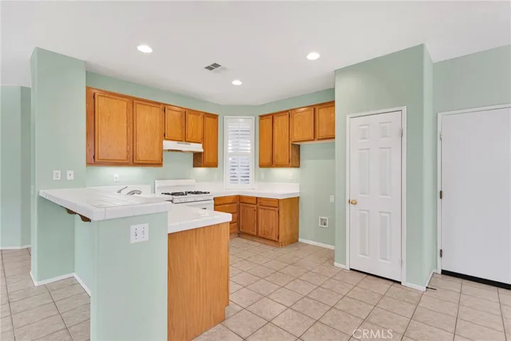 11611 Danielle, Adelanto, California 92301