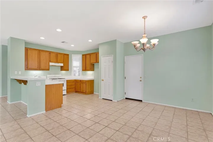 11611 Danielle, Adelanto, California 92301