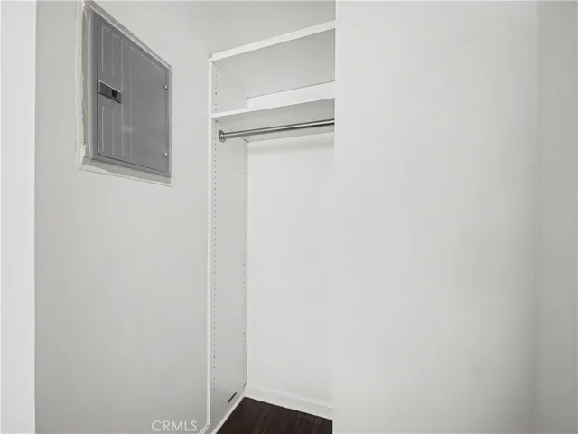 418 N Ogden 9, Los Angeles, California 90036