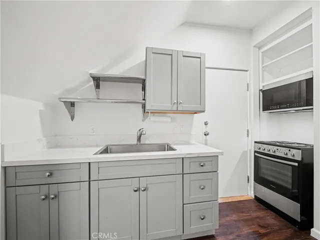 418 N Ogden 9, Los Angeles, California 90036