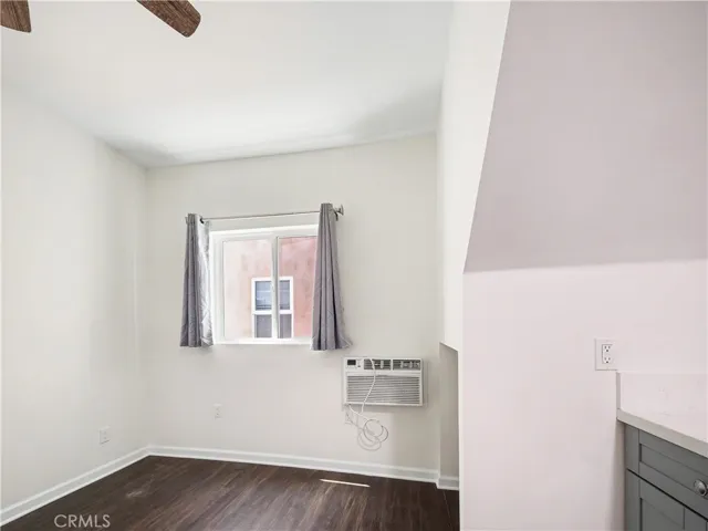 418 N Ogden 9, Los Angeles, California 90036