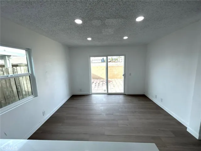12040 Woodbridge, Fontana, California 92337