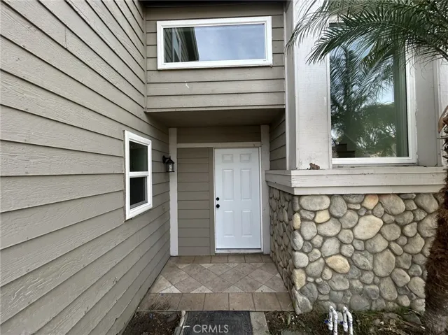 12040 Woodbridge, Fontana, California 92337