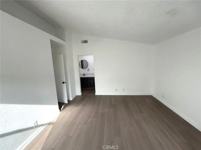 12040 Woodbridge, Fontana, California 92337