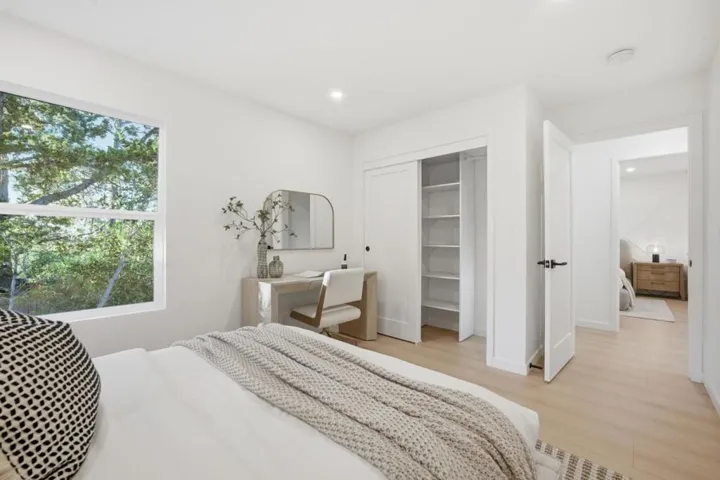 1440 Kring, Los Altos, California 94024