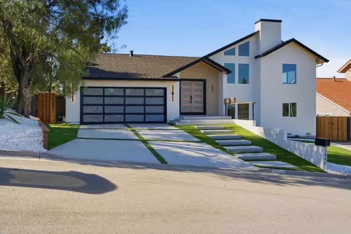 1440 Kring, Los Altos, California 94024