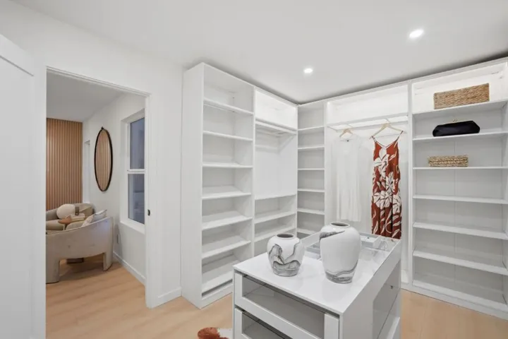1440 Kring, Los Altos, California 94024
