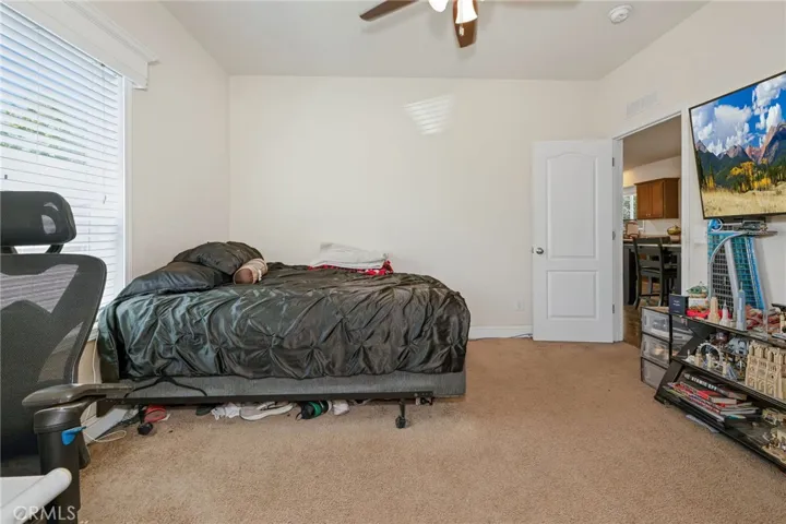 235 Los Robles Avenue, Hamilton City, California 95951