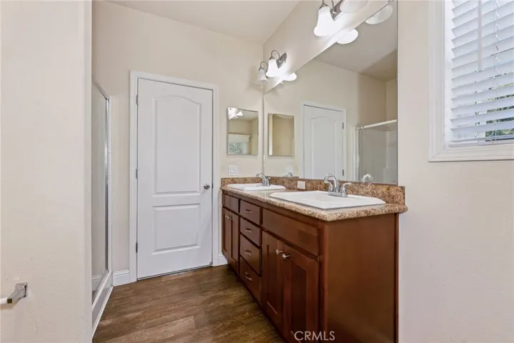 235 Los Robles Avenue, Hamilton City, California 95951