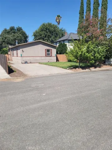 235 Los Robles Avenue, Hamilton City, California 95951