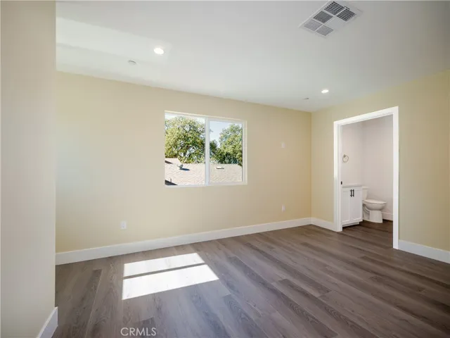 24743 Valley 1, Newhall, California 91321