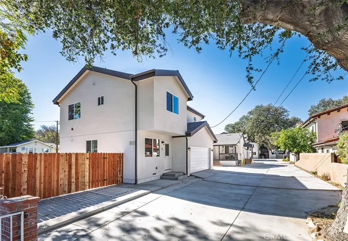 24743 Valley 1, Newhall, California 91321