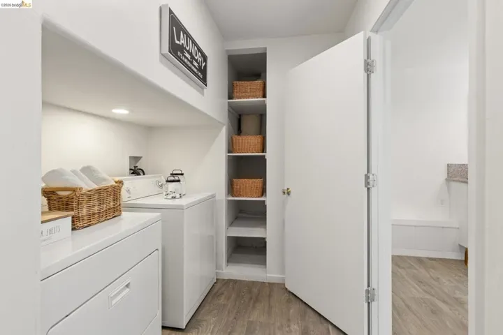 1265 Holman Rd, Oakland, California 94610