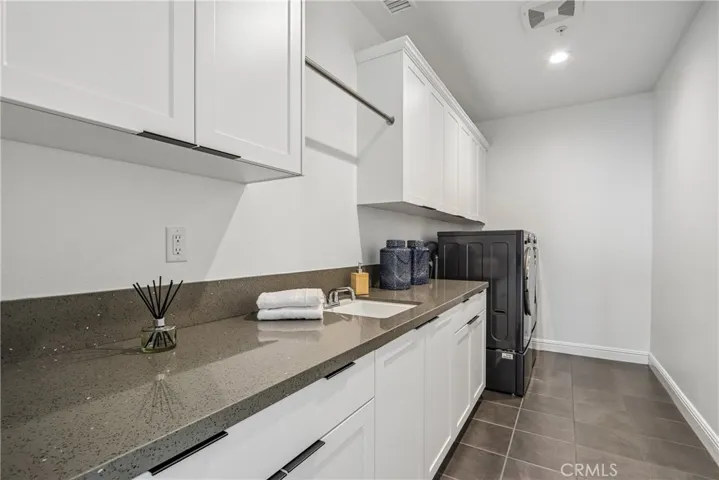 20224 W Marlow Lane, Porter Ranch, California 91326