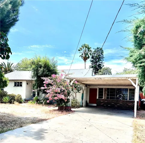 8557 Remick, Sun Valley, California 91352