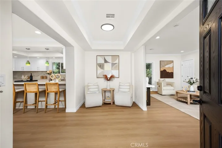2335 S 6th Avenue, Arcadia, California 91006