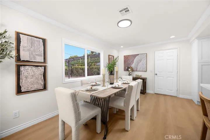 2335 S 6th Avenue, Arcadia, California 91006