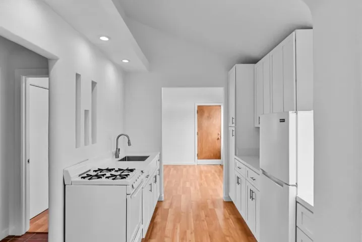 105 Stephen Road, Aptos, California 95003