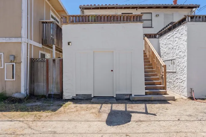 105 Stephen Road, Aptos, California 95003