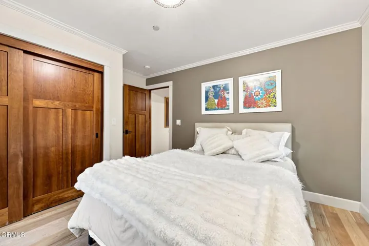 64-web-or-mls-Guest BR (1)