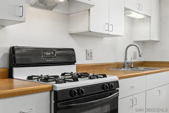 5130 E Parker St, Oceanside, California 92057