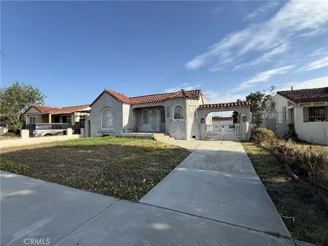 2211 W 79th Street, Inglewood, California 90305