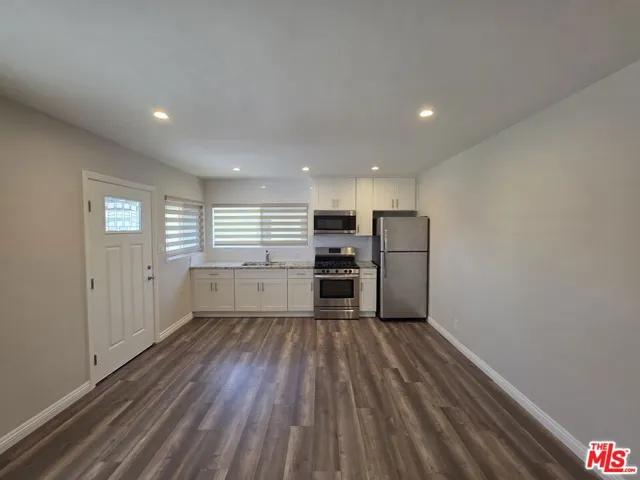 2012 S Holt Avenue 2014, Los Angeles, California 90034