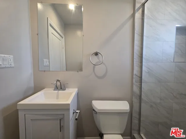 2012 S Holt Avenue 2014, Los Angeles, California 90034