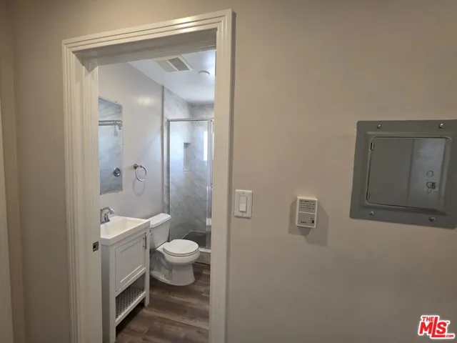 2012 S Holt Avenue 2014, Los Angeles, California 90034