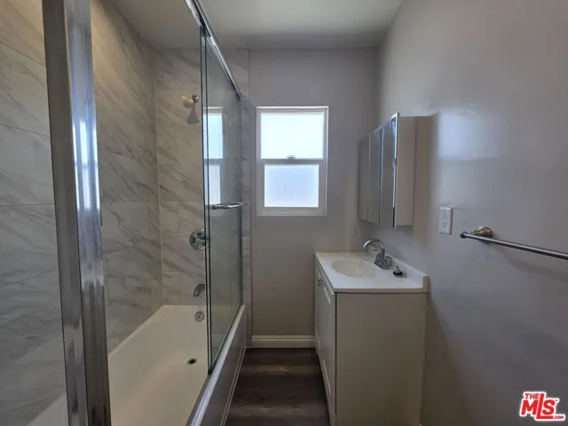 2012 S Holt Avenue 2014, Los Angeles, California 90034