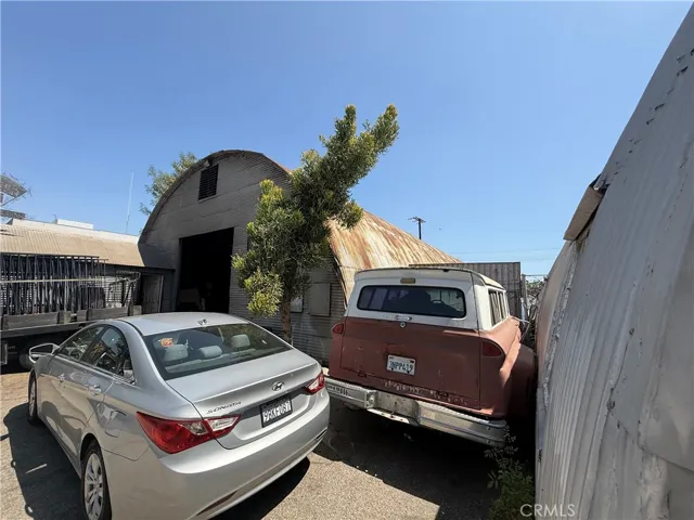142 E Pomona, Monrovia, California 91016