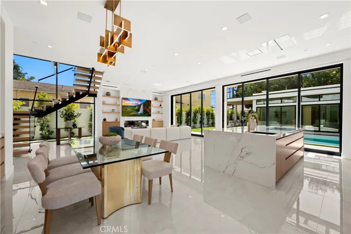4209 Elmer, Los Angeles, California 91602