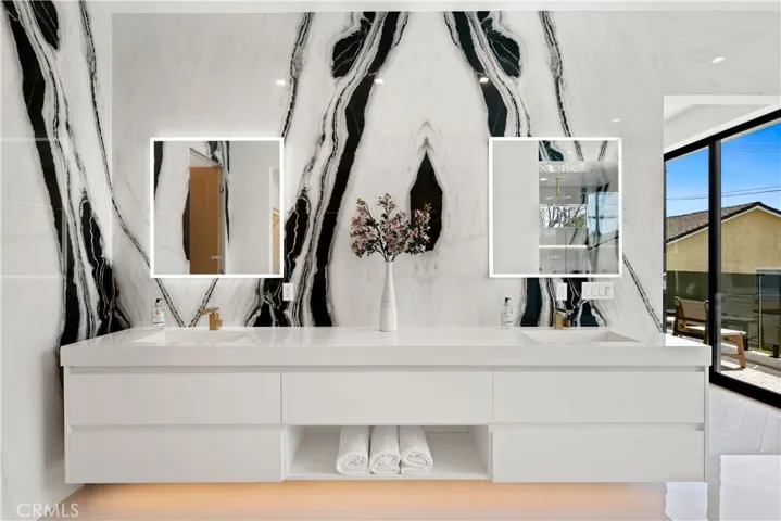4209 Elmer, Los Angeles, California 91602