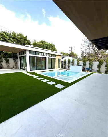 4209 Elmer, Los Angeles, California 91602