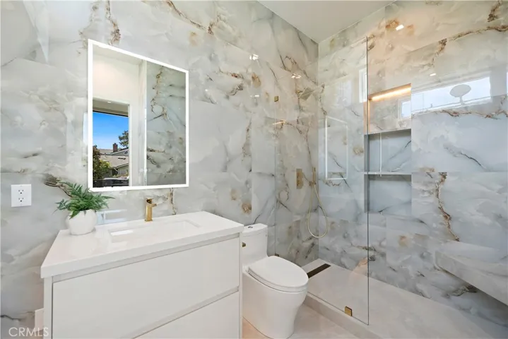 4209 Elmer, Los Angeles, California 91602