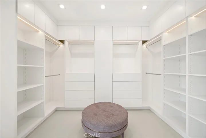 4209 Elmer, Los Angeles, California 91602