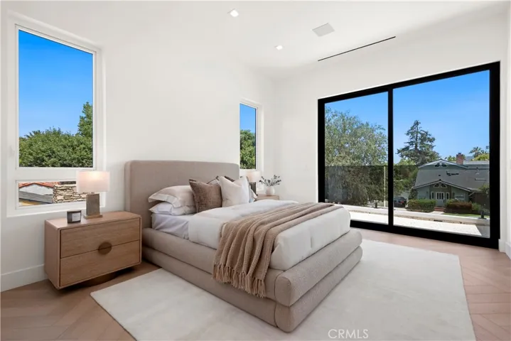 4209 Elmer, Los Angeles, California 91602