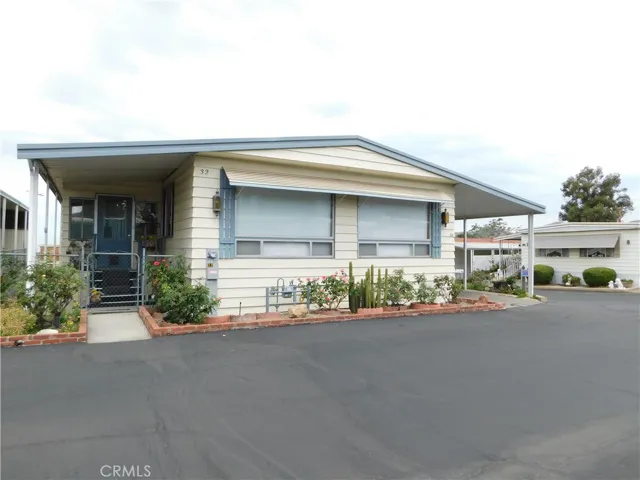 12582 2nd Street 32, Yucaipa, California 92399