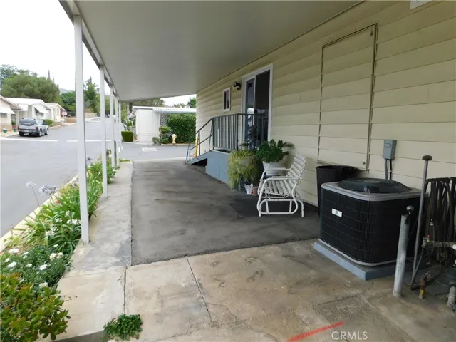 12582 2nd Street 32, Yucaipa, California 92399