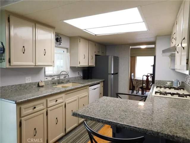 12582 2nd Street 32, Yucaipa, California 92399