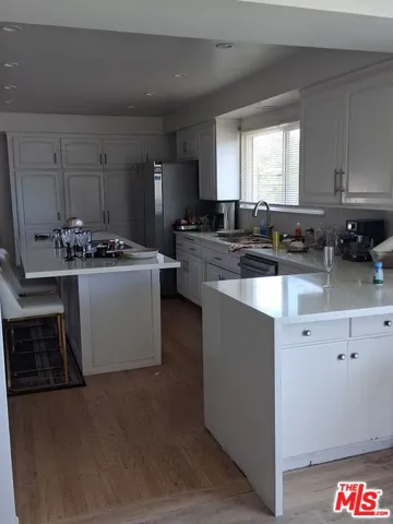 5424 S Sherbourne Drive, Los Angeles, California 90056